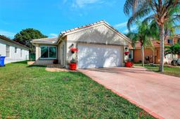 Picture of 1803 NW 208Th Ter, Pembroke Pines, FL 33029