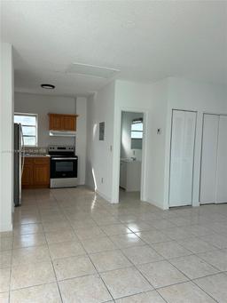 Picture of 20520 NW 15Th Ave # 226, Miami Gardens, FL 33169