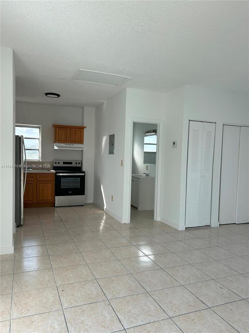 Picture of 20520 NW 15Th Ave # 226, Miami Gardens FL 33169