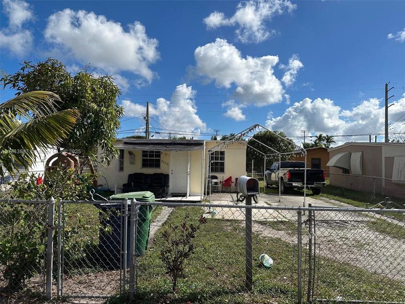 Picture of 2130 Rutland St, Opa-Locka FL 33054