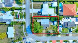 Picture of 4901 SW 100Th Ct, Miami, FL 33165