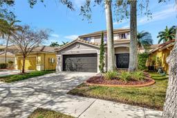 Picture of 679 Conservation Dr, Weston, FL 33327