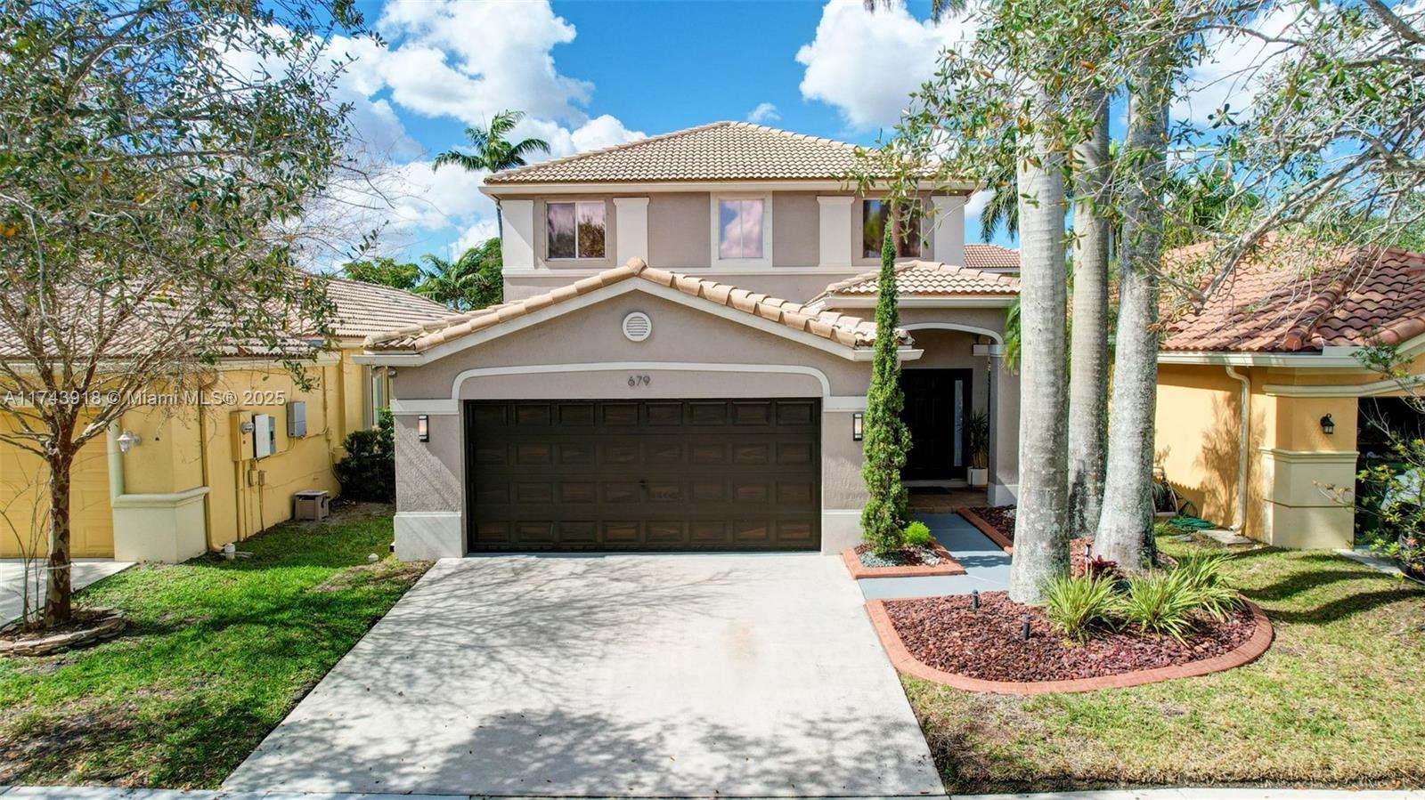 Picture of 679 Conservation Dr, Weston, FL 33327