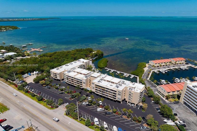 Picture of 88500 Overseas Hwy # 329, Plantation Key FL 33070