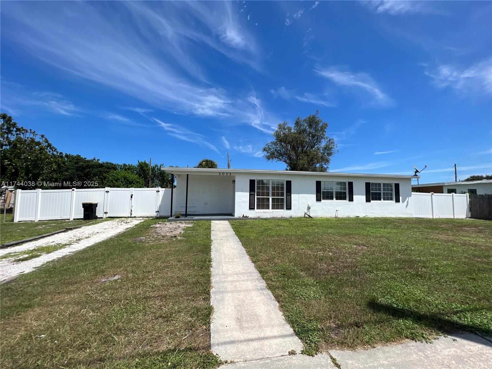 Picture of 1011 NE Bianca, Palm Bay, FL 32905