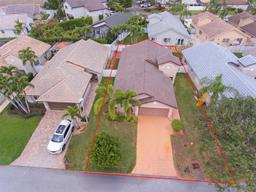 Picture of 17655 SW 6Th St, Pembroke Pines, FL 33029