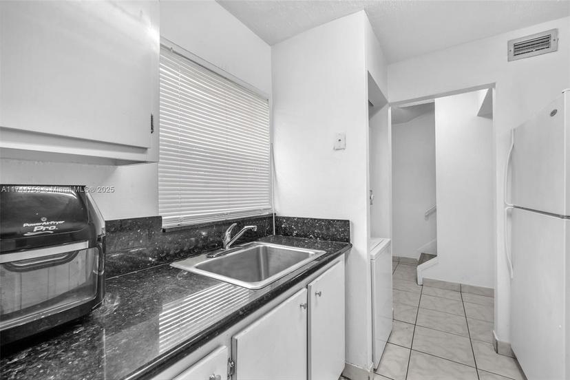 Picture of 5835 Blueberry Ct # 74, Lauderhill FL 33313