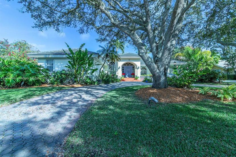 Picture of 16601 SW 78Th Ct, Palmetto Bay FL 33157