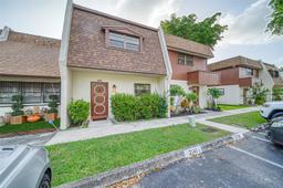 Picture of 2141 N 14Th Ave # 2141, Hollywood, FL 33020