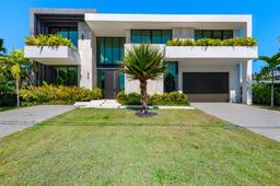 Picture of 478 Tamarind Dr, Hallandale Beach, FL 33009