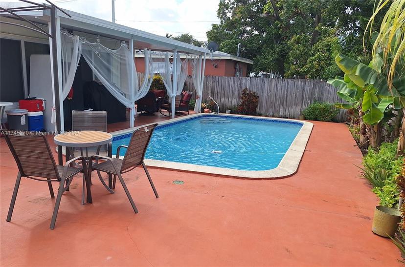 Picture of 7561 Meridian St, Miramar FL 33023