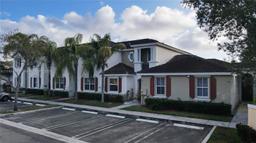 Picture of 939 NE 42Nd Ter # 939, Homestead, FL 33033