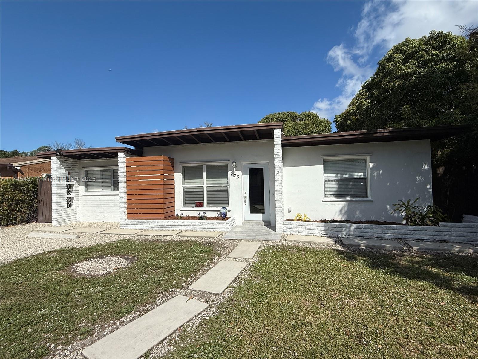 Picture of 825 NW 127Th St, North Miami, FL 33168