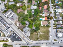 Picture of 11737 NE 2 Ave, Miami, FL 33161