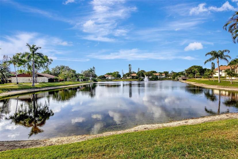 Picture of 4864 Sable Pine Cir # A, West Palm Beach FL 33417