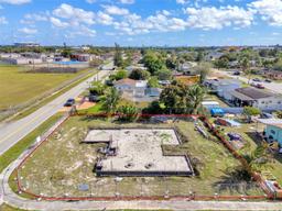 Picture of 18721 NW 39Th Ave, Miami Gardens, FL 33055