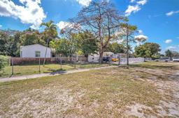 Picture of 1236 N Jann Ave, Opa-Locka, FL 33054