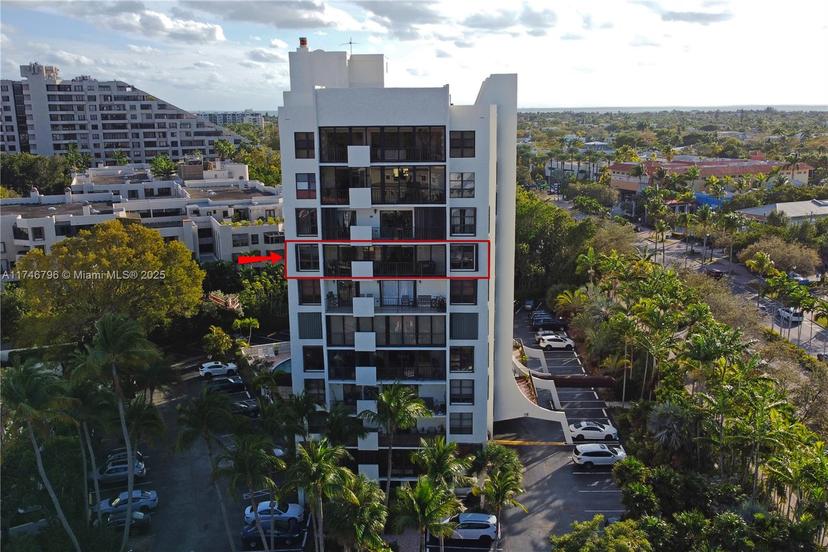 Picture of 77 Crandon Blvd # 8A, Key Biscayne FL 33149