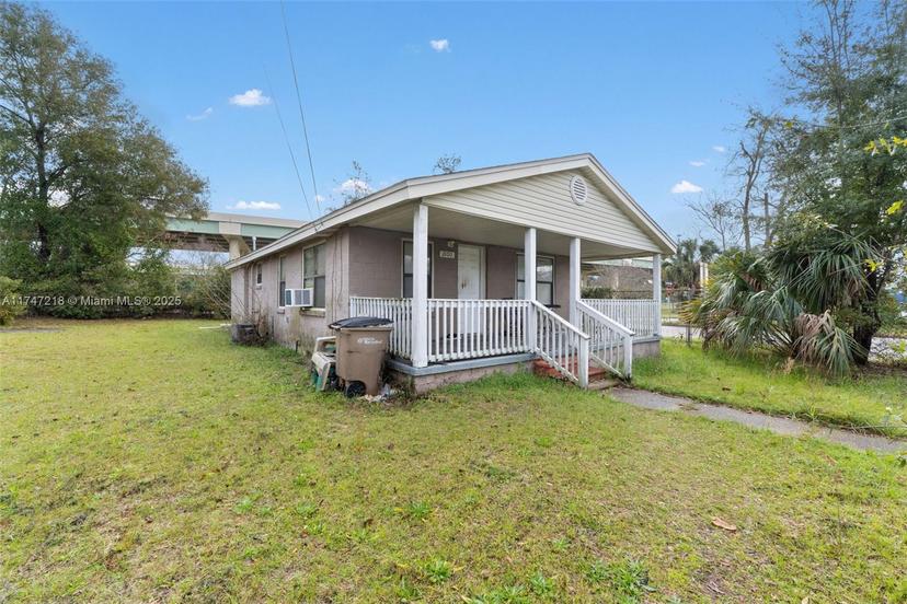 Picture of 1800 N Tarragona St, Other City - In The State Of Florida FL 32503-4571