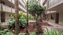 Picture of 900 Colony Point Cir # 503, Pembroke Pines, FL 33026