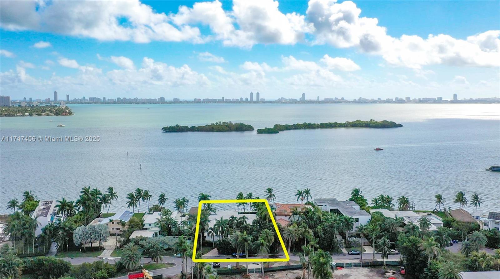 Picture of 7331 Belle Meade Island Dr, Miami, FL 33138