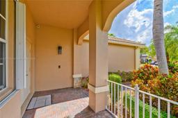 Picture of 4471 Foxtail Ln, Weston, FL 33331