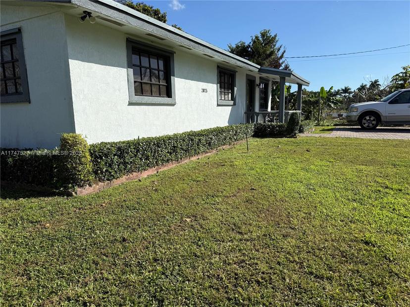 Picture of 21025 SW 210Th Ave, Miami FL 33187