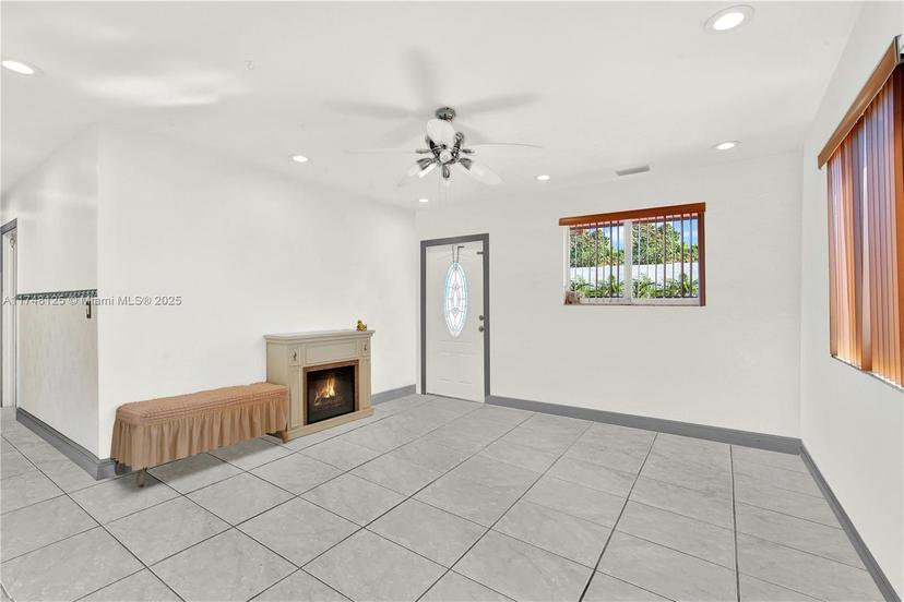 Picture of 20200 SW 112Th Pl, Miami FL 33189