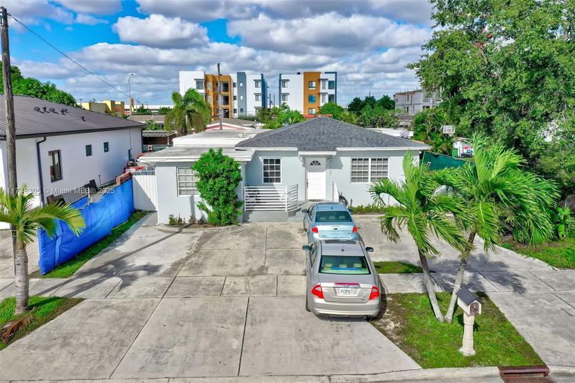 Picture of 859 E 23Rd St, Hialeah FL 33013