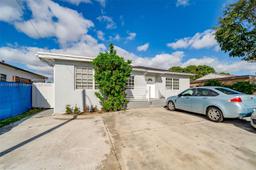 Picture of 859 E 23Rd St, Hialeah, FL 33013