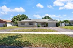 Picture of 940 SW 52Nd Ave, Plantation, FL 33317