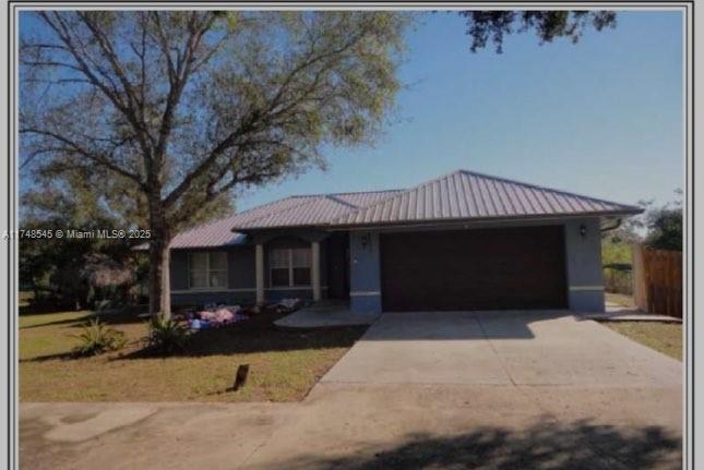 Picture of 8052 County Road 833, Clewiston, FL 33440