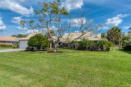 Picture of 3333 SE Fairway E, Stuart, FL 34997