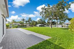 Picture of 4481 SW 34Th Ter, Dania Beach, FL 33312