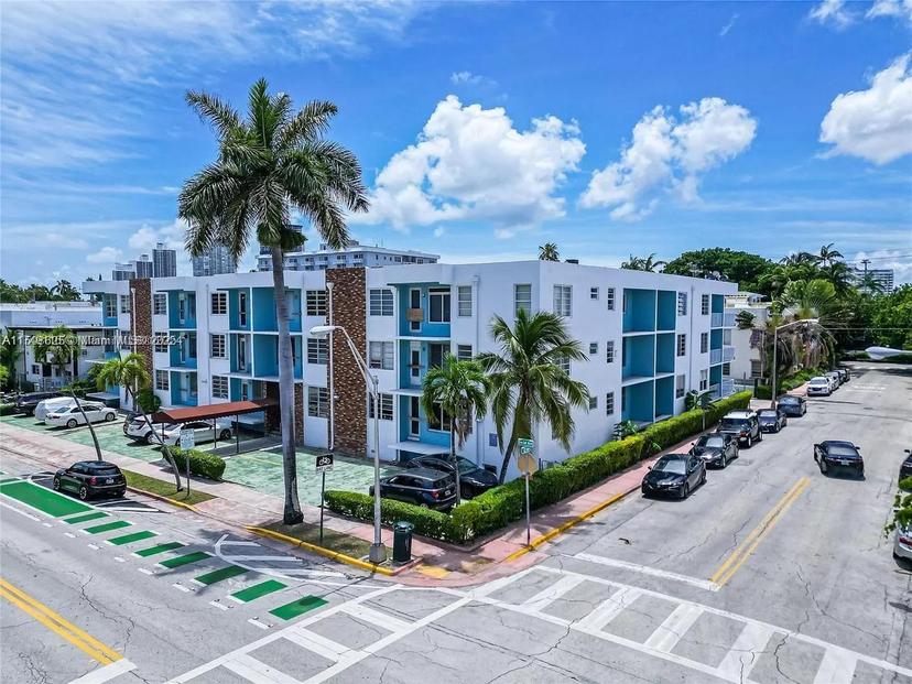 Picture of 1150 Euclid Ave # 306, Miami Beach FL 33139