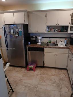 Picture of 330 SE 2Nd St # 202F, Hallandale Beach, FL 33009