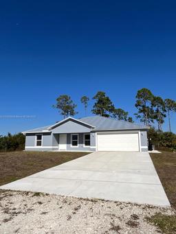 Picture of 555 Yeehaw Ave, Clewiston, FL 33440