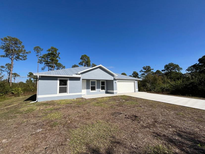 Picture of 555 Yeehaw Ave, Clewiston FL 33440