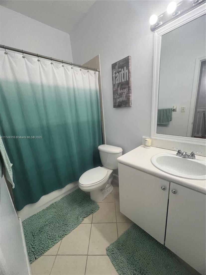 Picture of 12923 SW 135Th Ter, Miami FL 33186