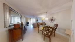 Picture of 2800 W Sunrise Lakes Dr # 101, Sunrise, FL 33322