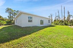 Picture of 807 Irving Ave, Lehigh Acres, FL 33972