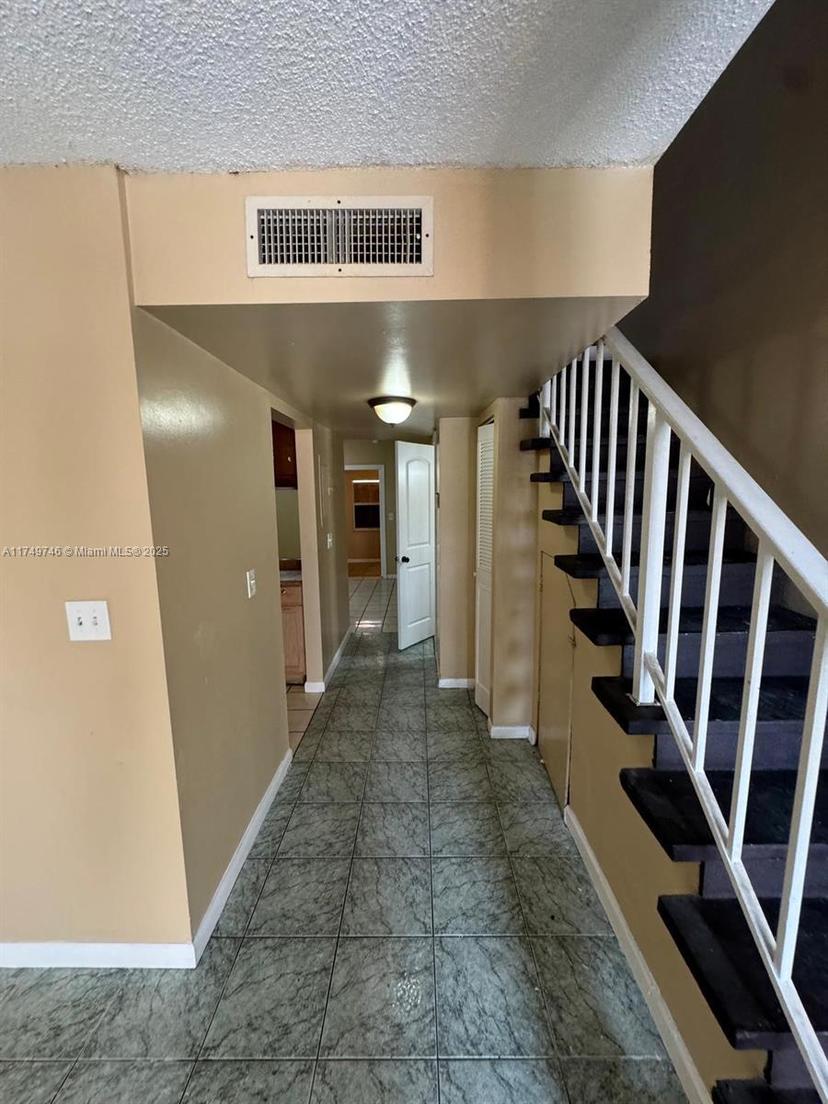 Picture of 4041 NW 19Th St # 4041, Lauderhill FL 33313