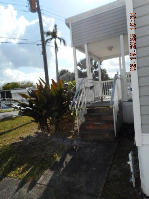 Picture of 1901 SW 87Th Ter, Davie FL 33324