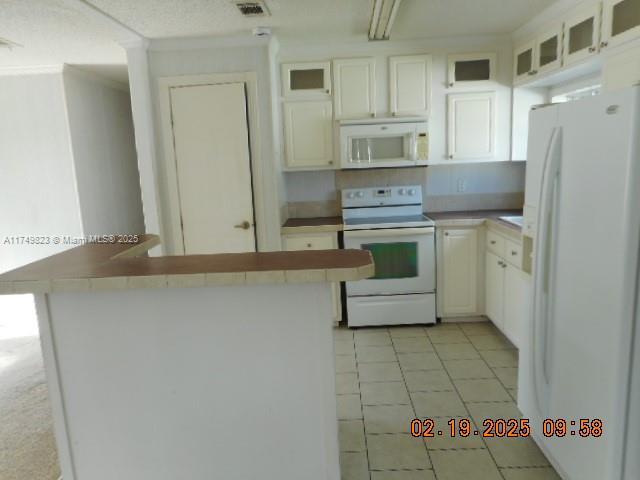 Picture of 1901 SW 87Th Ter, Davie FL 33324