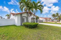 Picture of 15010 SW 178Th Ter, Miami, FL 33187