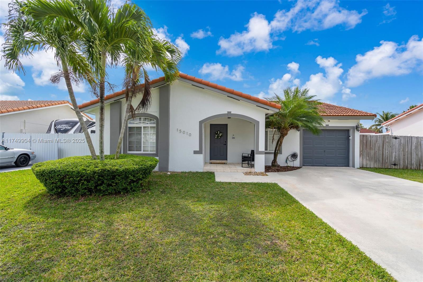 Picture of 15010 SW 178Th Ter, Miami, FL 33187