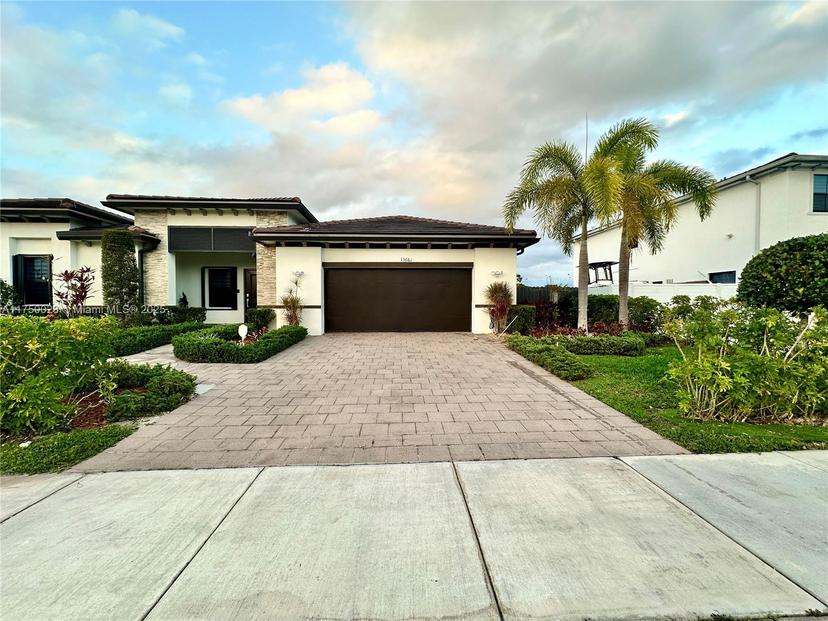 Picture of 13661 SW 189Th St, Miami FL 33177