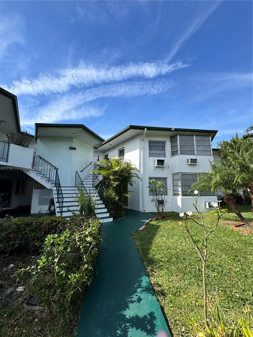 Picture of 18780 NE 18Th Ave # 222, Miami FL 33179