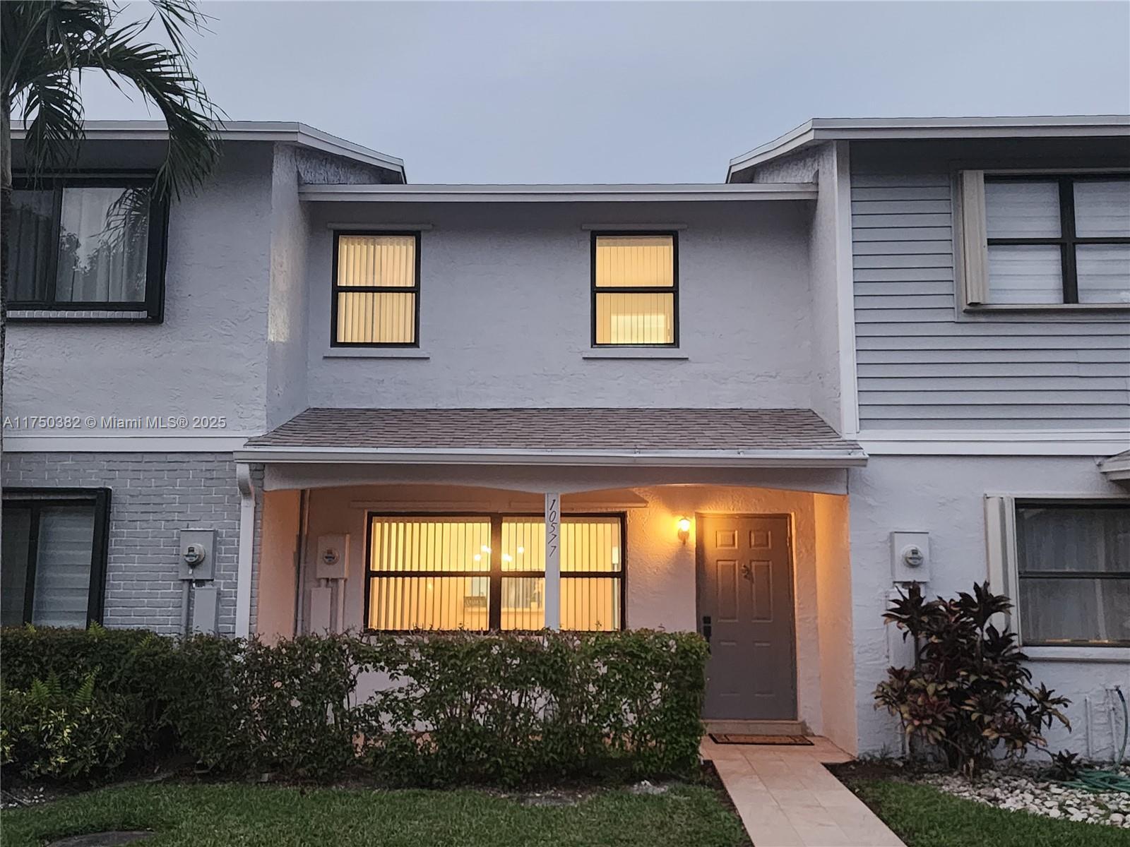 Picture of 10577 NW 8Th St, Pembroke Pines, FL 33026