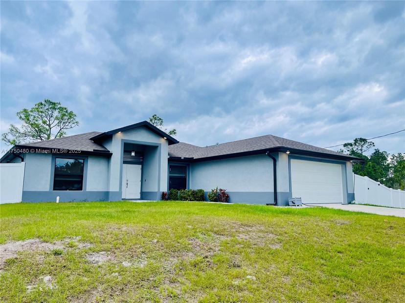 Picture of 1703 Edison Ave, Lehigh Acres FL 33972